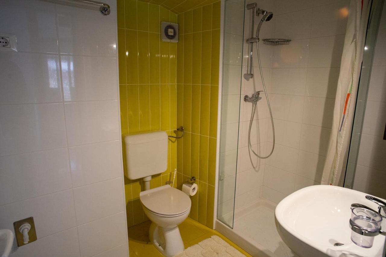 Olive Tree Apartments Umag Bagian luar foto