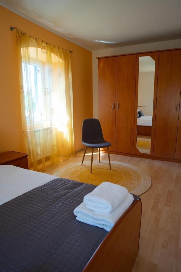 Olive Tree Apartments Umag Bagian luar foto